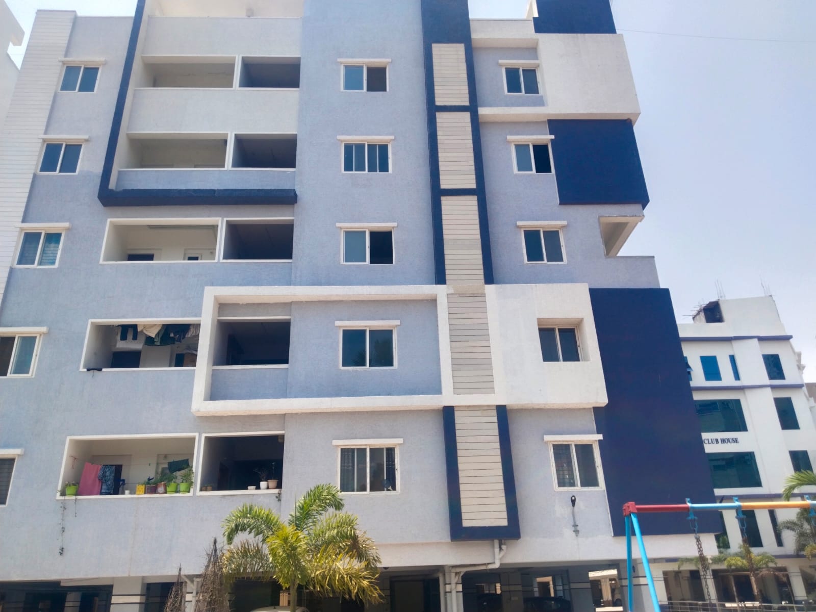 2BHK APARTMENT IN THUMUKUNTA
